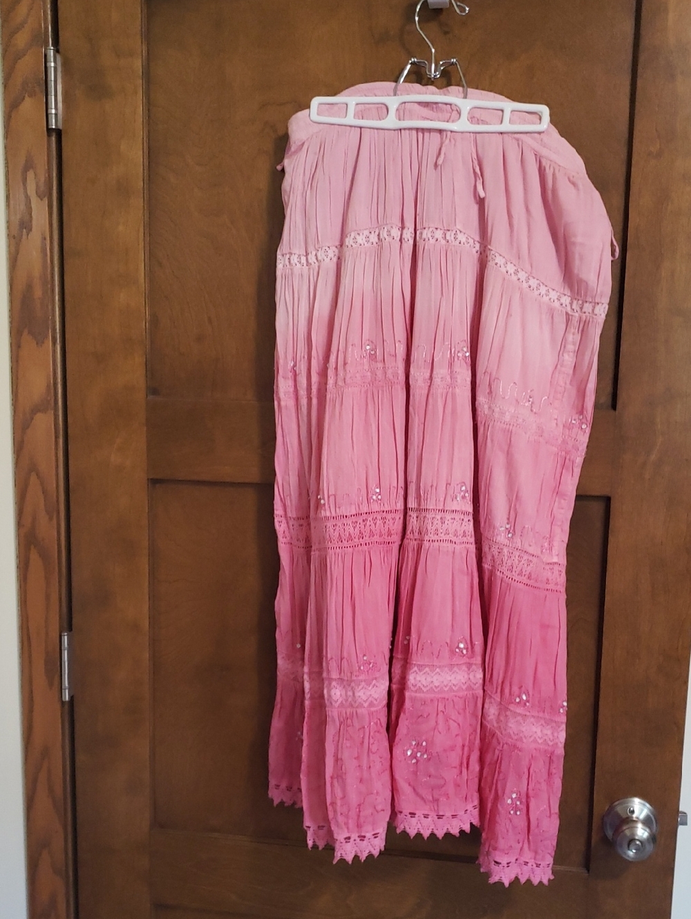 Ombre pink broomstick maxi skirt with emboidery, lace, sequins.Bin#14